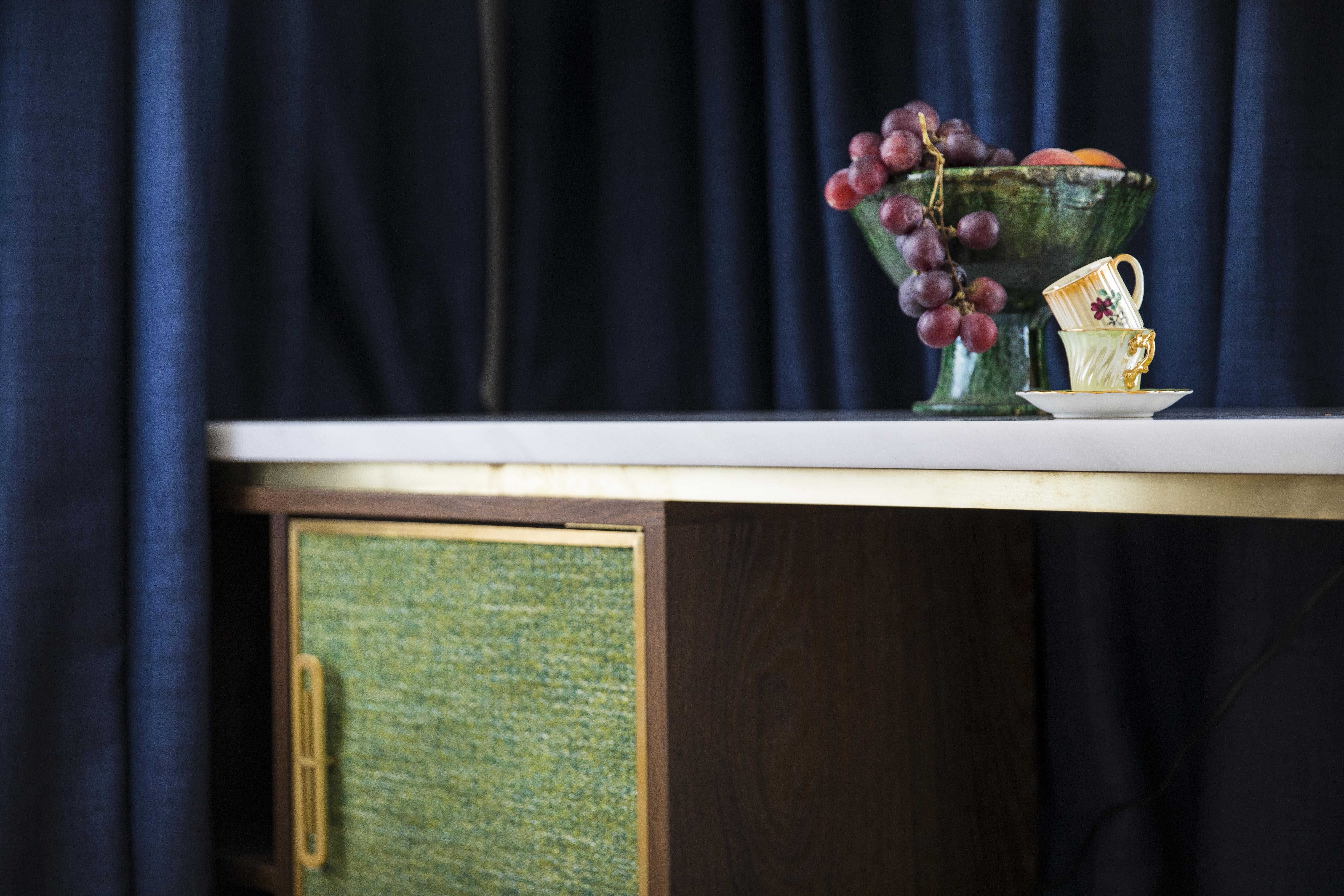 فندق Gatsby أثينا المظهر الخارجي الصورة A 1950s sideboard